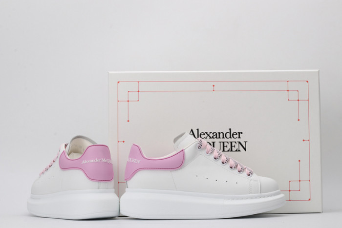 ALEX MCQU SNEAKER