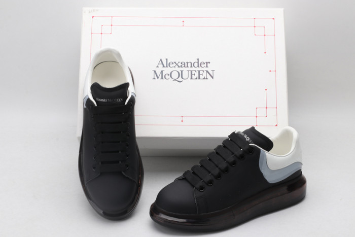 ALEX MCQU SNEAKER