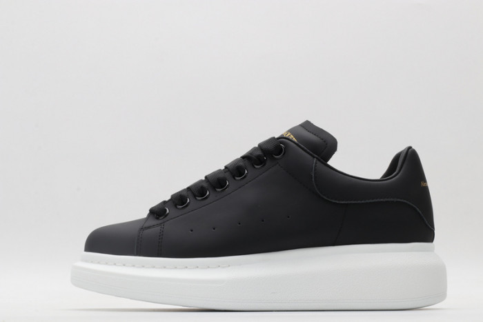 ALEX MCQU SNEAKER