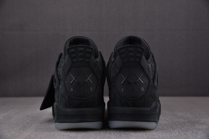 KAWS x Air Jordan 4 Retro 