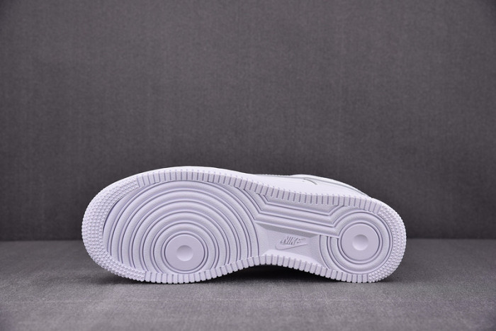 NIKE AIR FORCE 1 LOW WHITE 