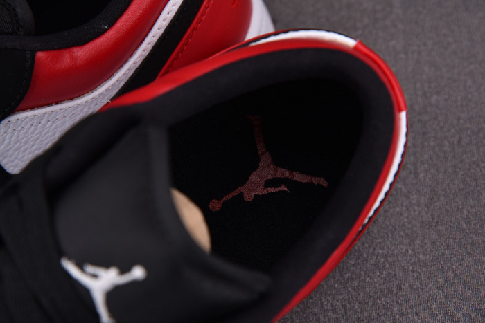 AIR JORDAN 1 LOW BLACK TOE 553558-116