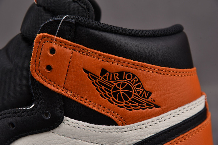 AIR JORDAN 1 RETRO HIGH OG “SHATTERED BACKBOARD” MENS 555088-005
