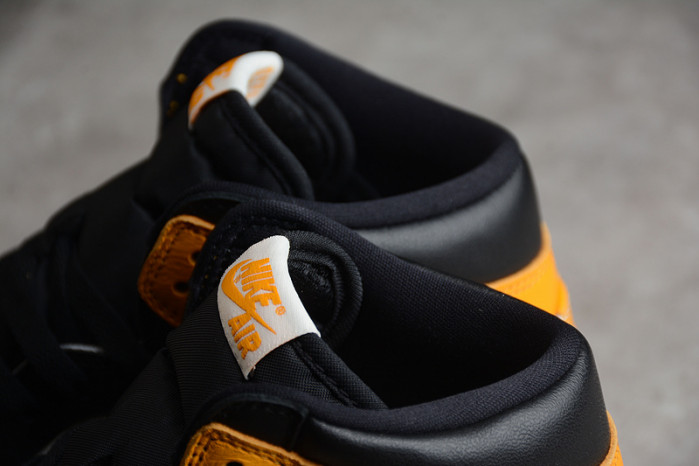 Air Jordan 1 Retro High OG “Yellow Toe” 555088-711
