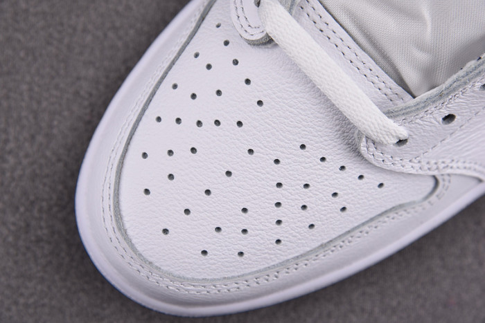 Air Jordan 1 Retro Low Metallic blue 705329-106