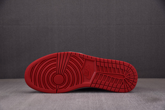 Air Jordan 1 Retro Low Chicago (2016) 705329-600