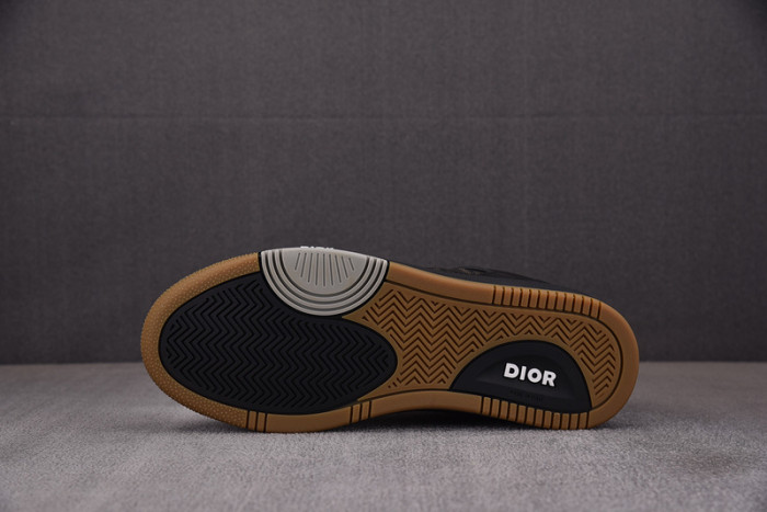 D10R B27 LOW SNEAKER