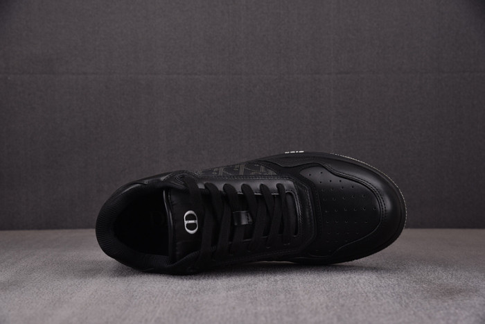 D10R B27 LOW SNEAKER