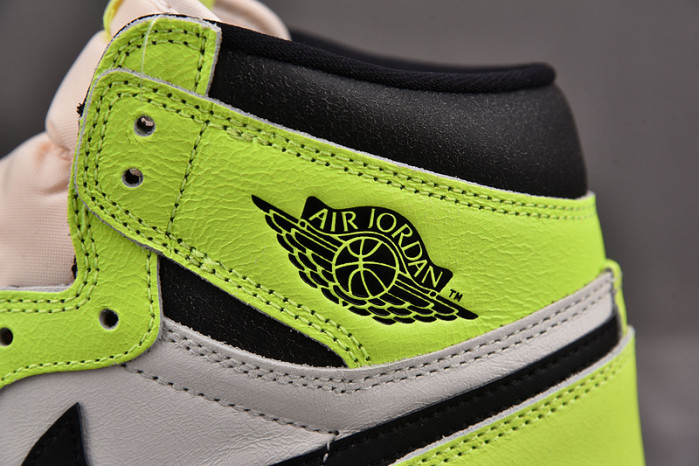 Air Jordan 1 High OG "Volt" -555088-702