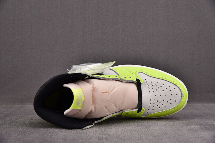 Air Jordan 1 High OG "Volt" -555088-702