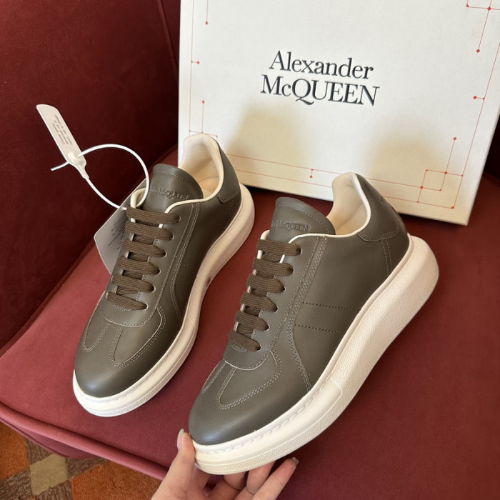 ALEX MCQU SNEAKER