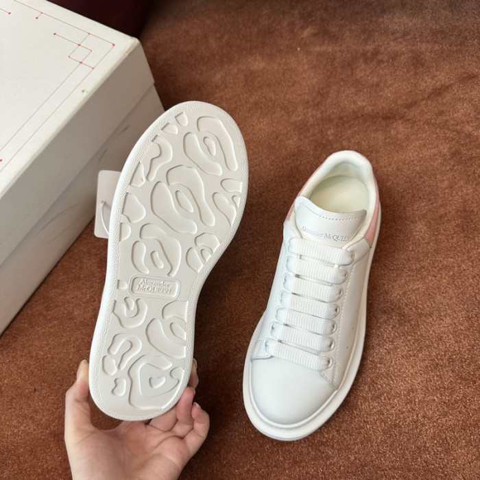 ALEX MCQU SNEAKER