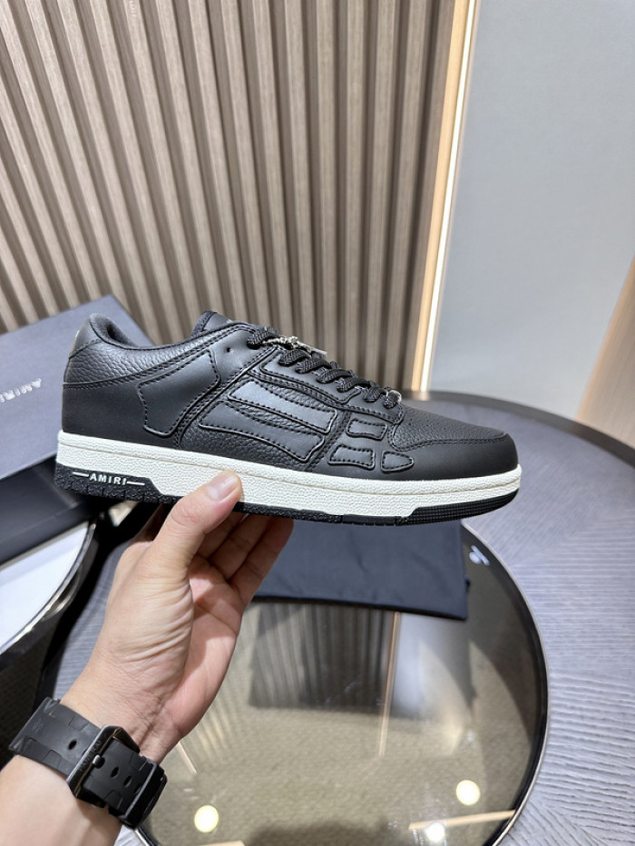AM1R1 SNEAKER