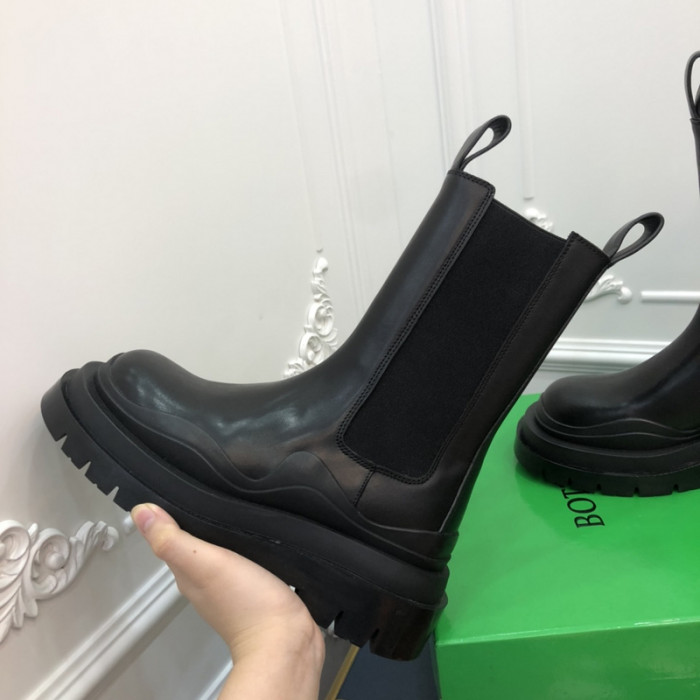 BV boots 020