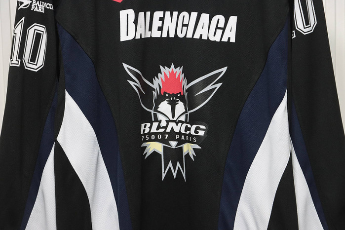 balenc1g& shirt