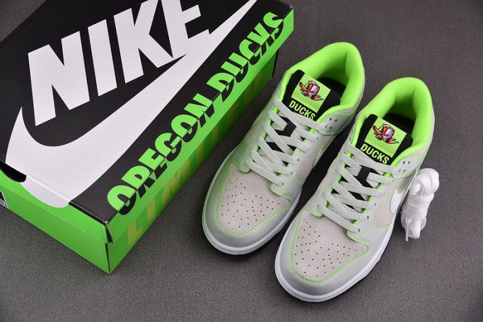 Nike Dunk Low Oregon PE “Ducks of a Feather” FQ7260-001