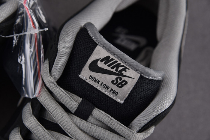 NIKE SB DUNK LOW J-PACK SHADOW - BQ6817-007