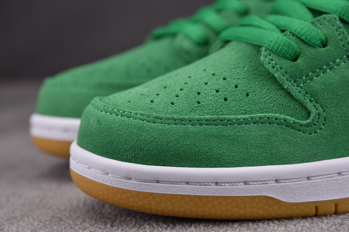 Nike SB Dunk Low Pro St. Patrick