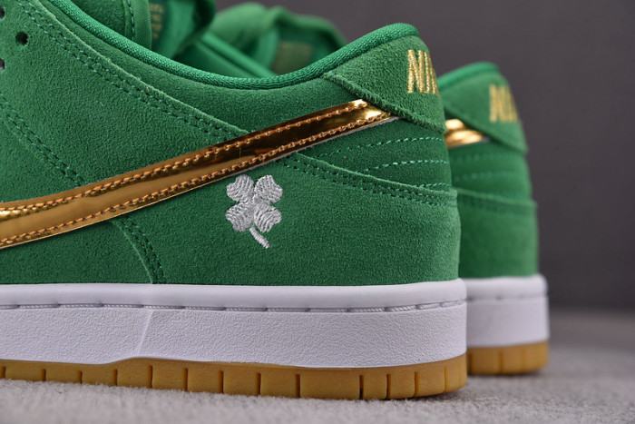 Nike SB Dunk Low Pro St. Patrick