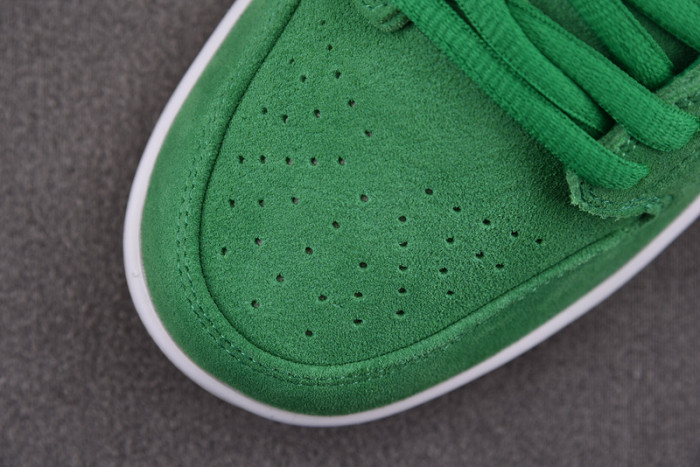 Nike SB Dunk Low Pro St. Patrick