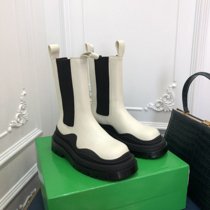 BV boots 019
