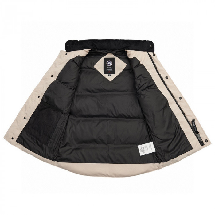 C&NA* G00SE down jacket