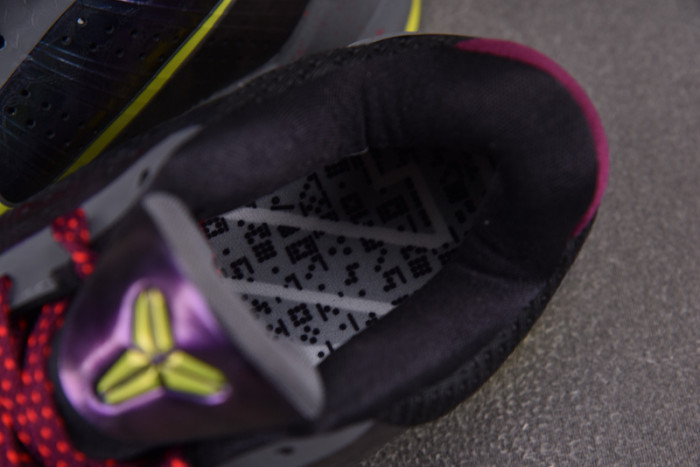 NIKE  Kobe 5 Protro 2K Gamer Exclusive CD4991-001