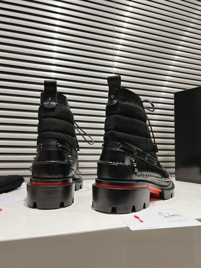 CL boots
