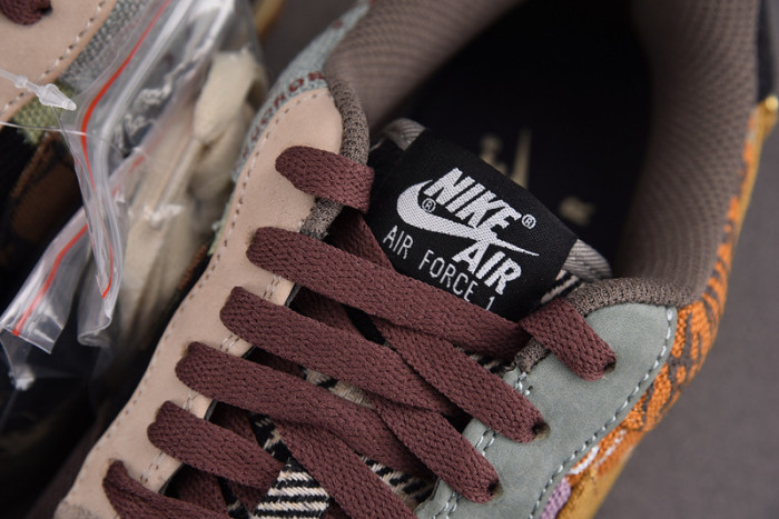 AIR FORCE 1 LOW TRAVIS SCOTT CACTUS JACK - CN2405-900