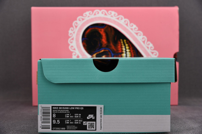 NIKE SB DUNK LOW STRANGELOVE SKATEBOARDS (SPECIAL BOX) - CT2552-800