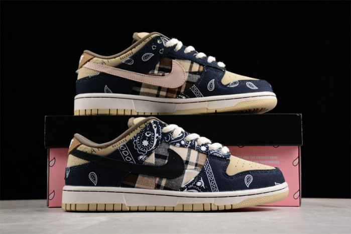 NIKE SB DUNK LOW TRAVIS SCOTT  - CT5053-001