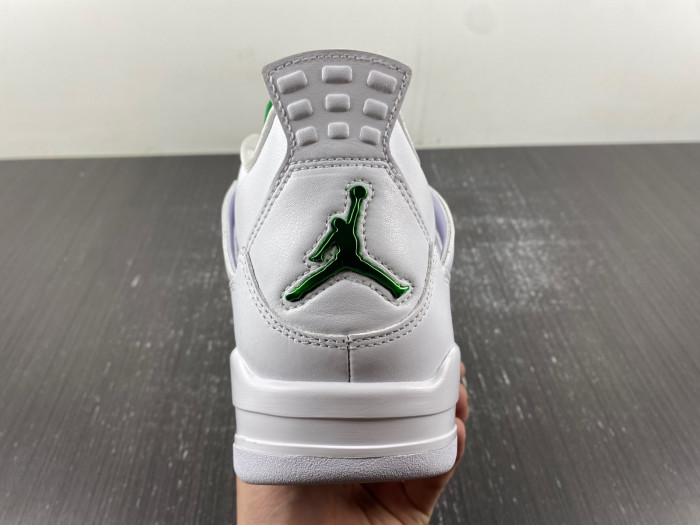 AIR JORDAN 4 “Metallic Green” CT8527-113