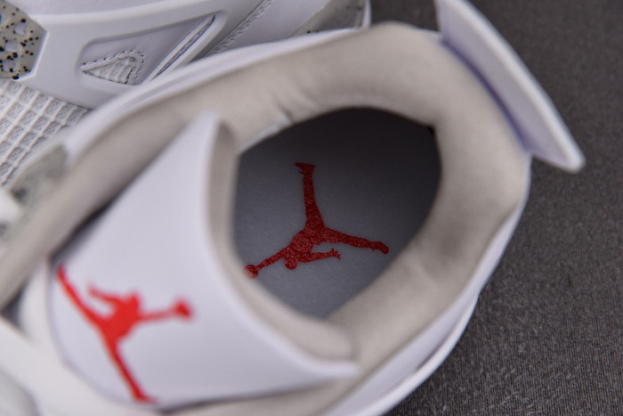 AIR JORDAN 4 “WHITE OREO” CT8527-100