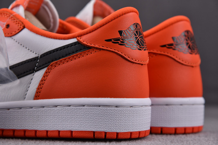 WMNS Air Jordan 1 Low OG "Starfish" CZ0775-801