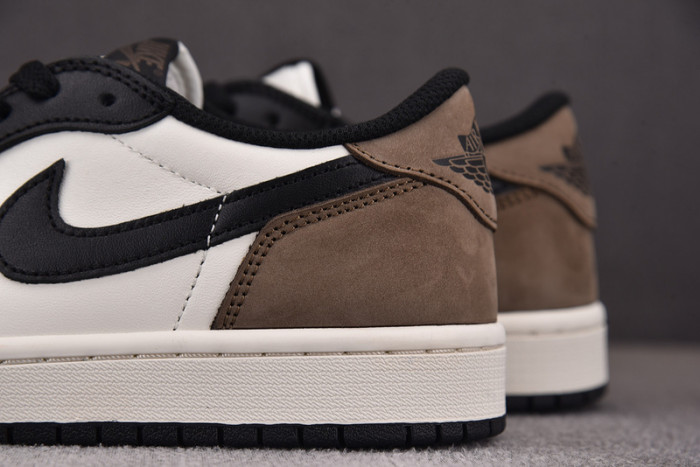 Air Jordan 1 Low OG “Mocha” CZ0790-102