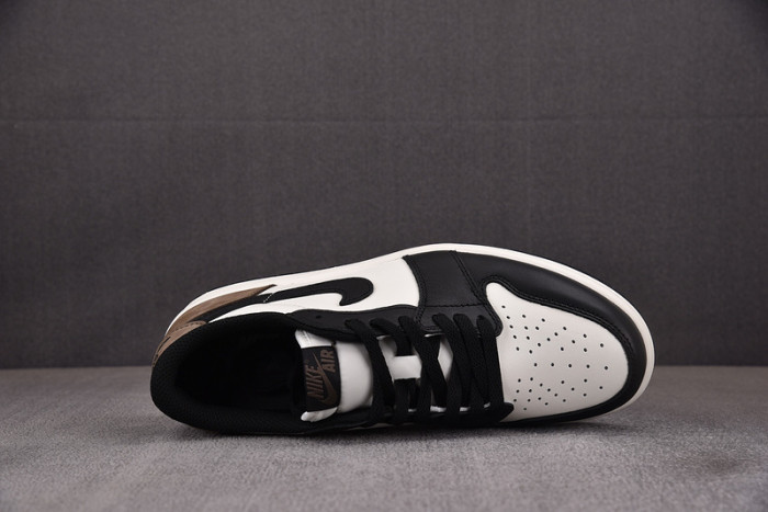 Air Jordan 1 Low OG “Mocha” CZ0790-102