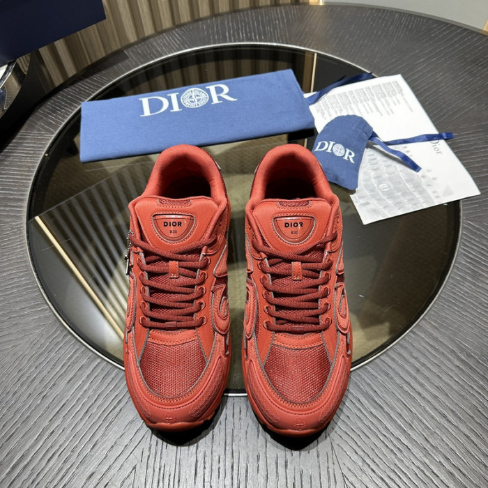 D10R SNEAKER