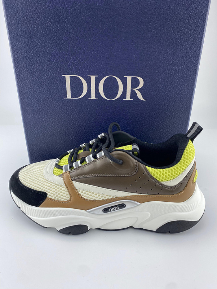 D10R SNEAKER