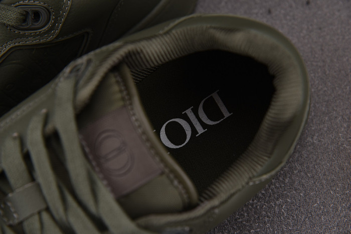 D10R B27 LOW SNEAKER