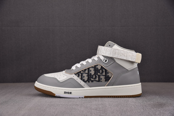 D10R B27 MID SNEAKER