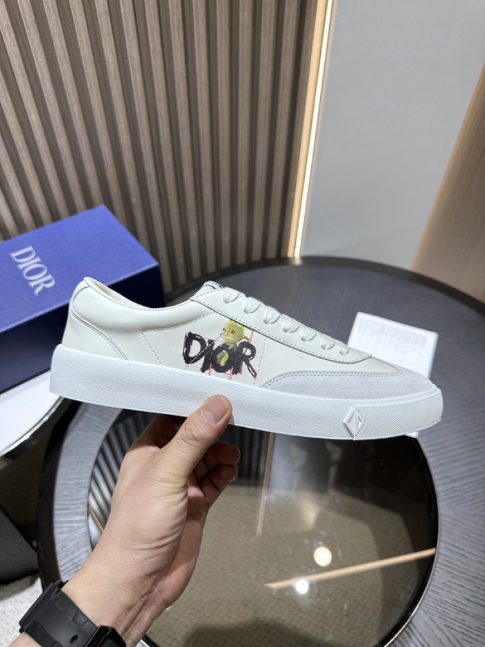 D10R SNEAKER