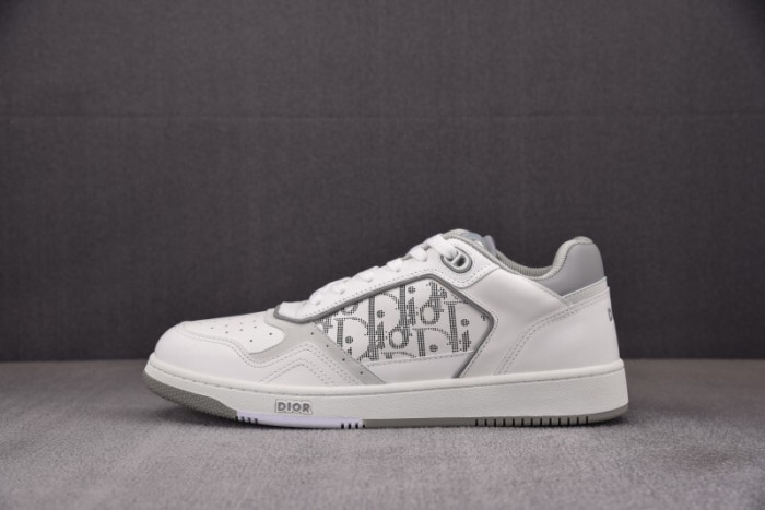 D10R B27 LOW SNEAKER