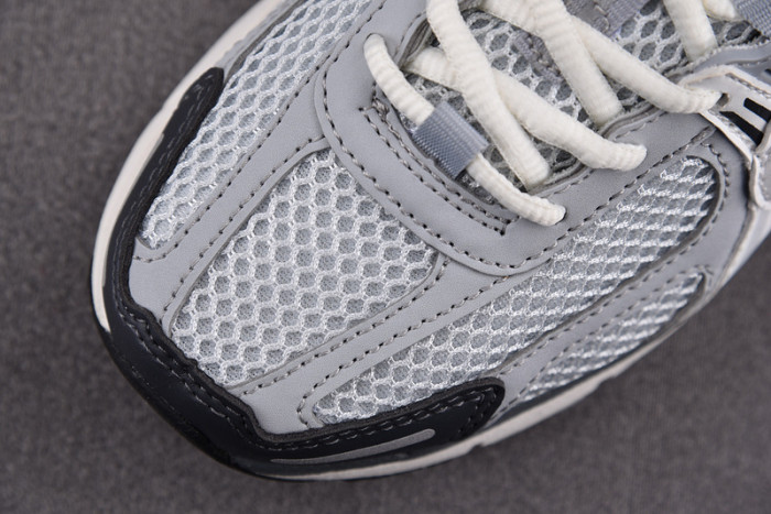 NK Air Zoom Vomero FD9919-001