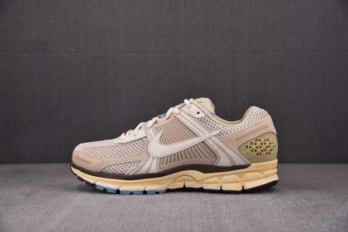 Nike Zoom Vomero 5 Oatmeal (Women''s)  FB8825-111