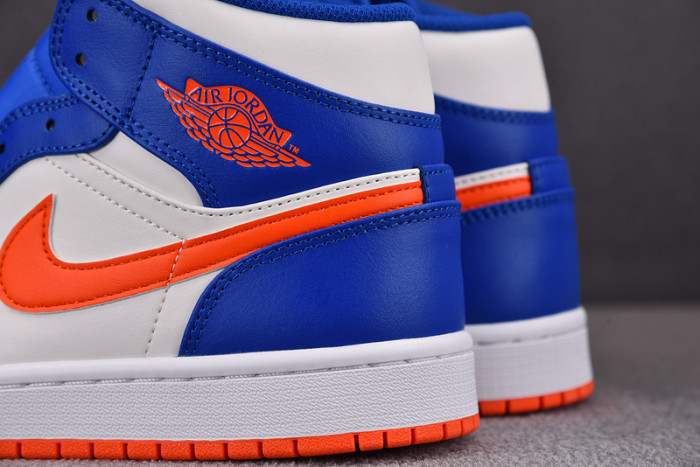 Air Jordan 1 Mid “Knicks” FD1029-400