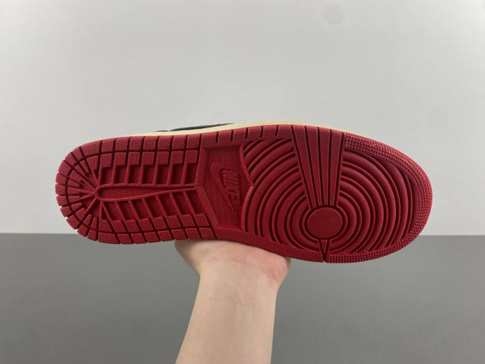 Air Jordan 1 Retro Low OG Trophy Room Away FN0432-100