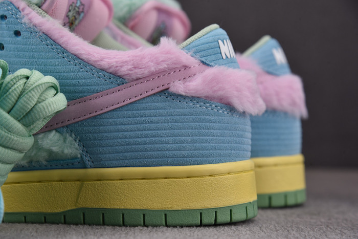 Nike SB Dunk Low Verdy Visty  FN6040-400