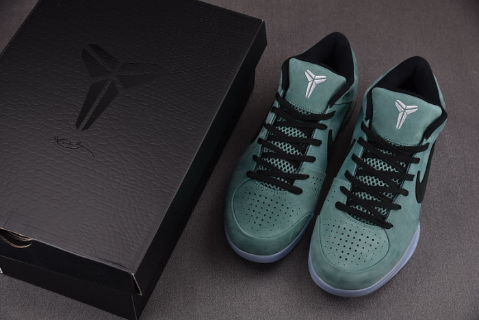 Nike Kobe 4 Protro “Girl Dad” FQ3545-300