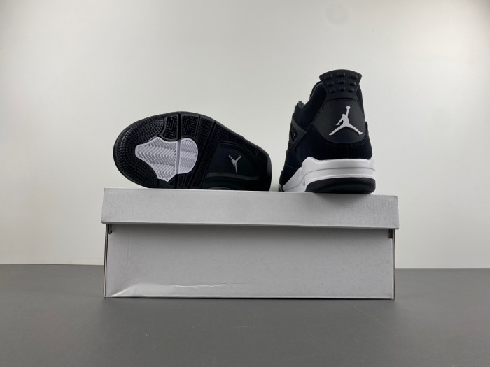 Air Jordan 4 "White Thunder" FQ8138-001