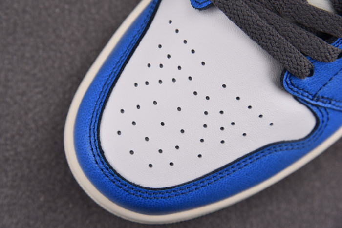 Wmns Air Jordan 1 Low SE 